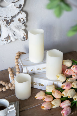 Set of 3 Ivory Led Candles with Remote Timer, L:D3X6in. M:D3X5in. S:D3X4in.