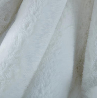 Cassilda Luxury Chinchilla Faux Fur Throw Blanket (50" x 60")