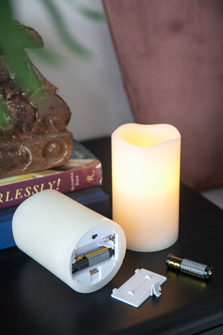 Set of 3 Ivory Led Candles with Remote Timer, L:D3X6in. M:D3X5in. S:D3X4in.