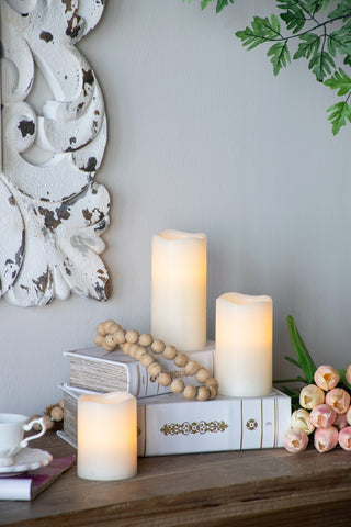 Set of 3 Ivory Led Candles with Remote Timer, L:D3X6in. M:D3X5in. S:D3X4in.